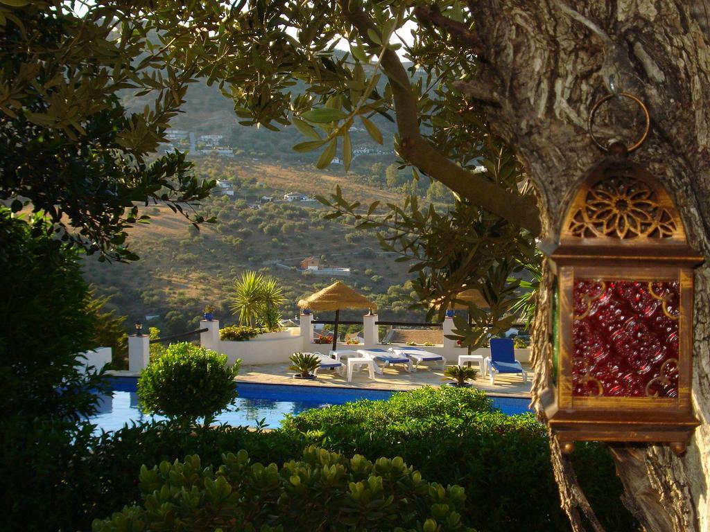 Hotel Cortijo De Salia Alcaucín Eksteriør bilde