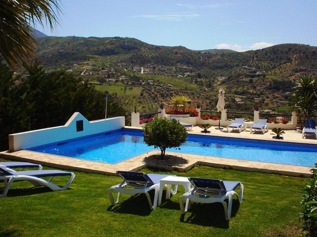 Hotel Cortijo De Salia Alcaucín Eksteriør bilde