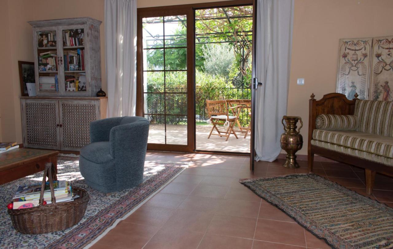 Hotel Cortijo De Salia Alcaucín Eksteriør bilde