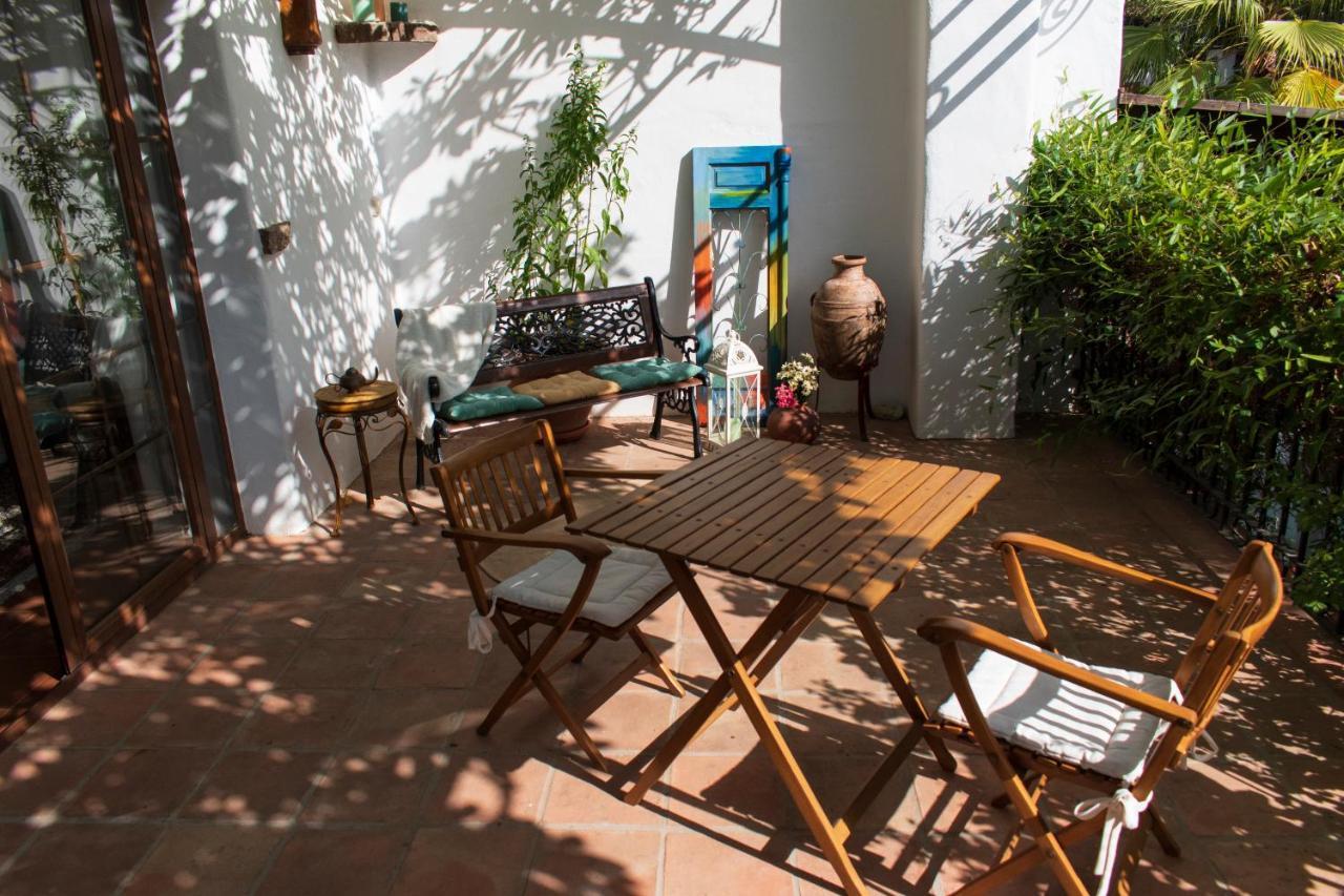 Hotel Cortijo De Salia Alcaucín Eksteriør bilde