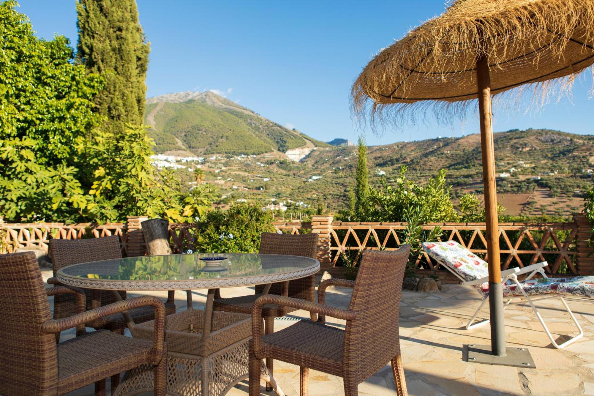 Hotel Cortijo De Salia Alcaucín Rom bilde