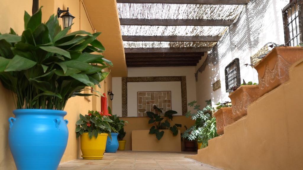 Hotel Cortijo De Salia Alcaucín Eksteriør bilde
