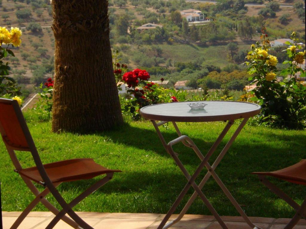 Hotel Cortijo De Salia Alcaucín Eksteriør bilde