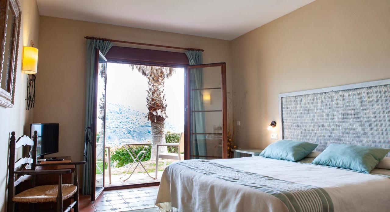 Hotel Cortijo De Salia Alcaucín Eksteriør bilde